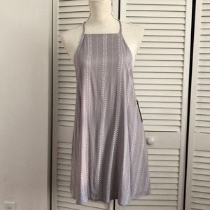 Tobi ISA gray and white shift dress